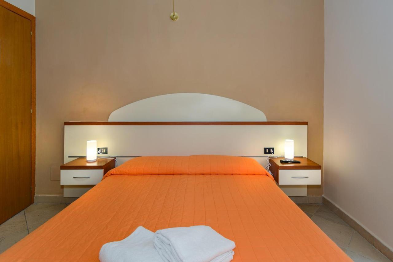 Grazia 2* Viareggio