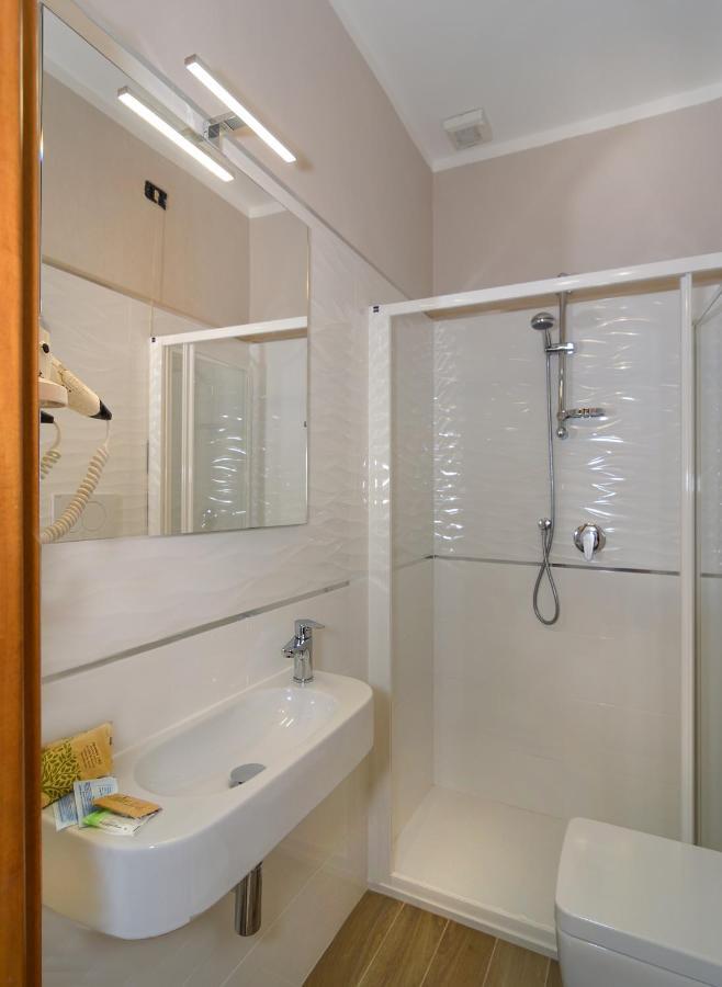Hotel Grazia 2*